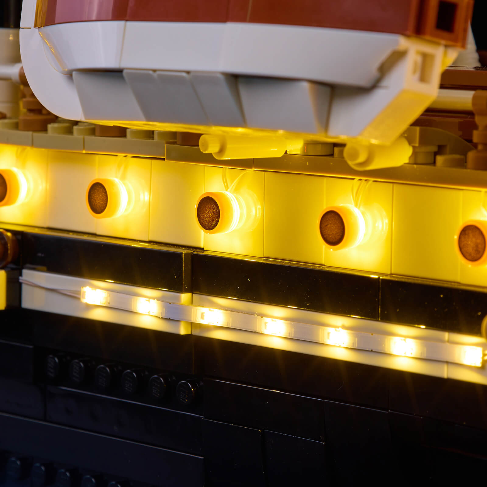 Light Kit For LEGO® Endurance 10335