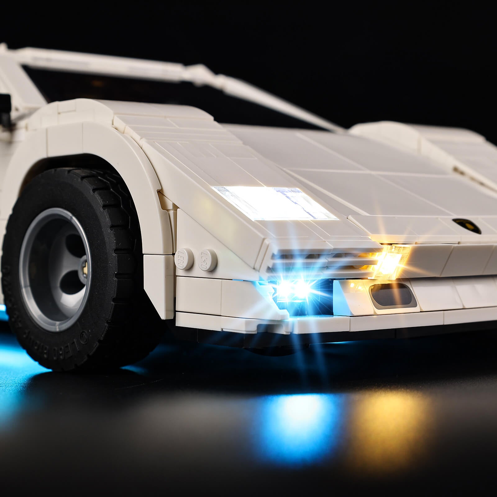 Light Kit For LEGO® Lamborghini Countach 5000 Quattrovalvole 10337