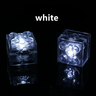 2x2 LED Bit Light Bricks (Pack of 30)