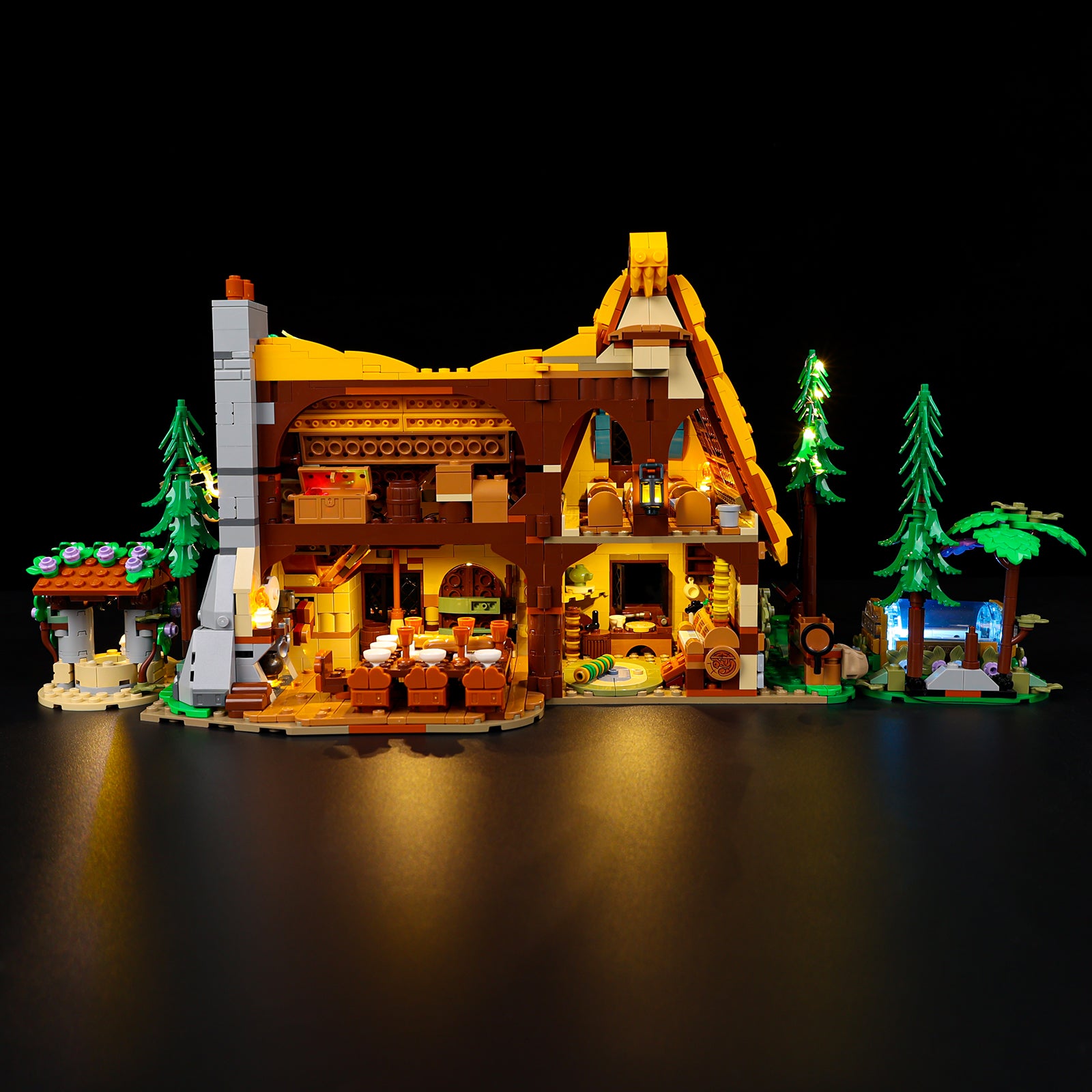 Light Kit For LEGO® Snow White and the Seven Dwarfs' Cottage 43242