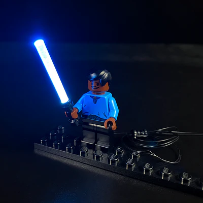 LED Small Lightsaber Bit Light for Star Wars Minifigures (1-in-1 USB Powered)