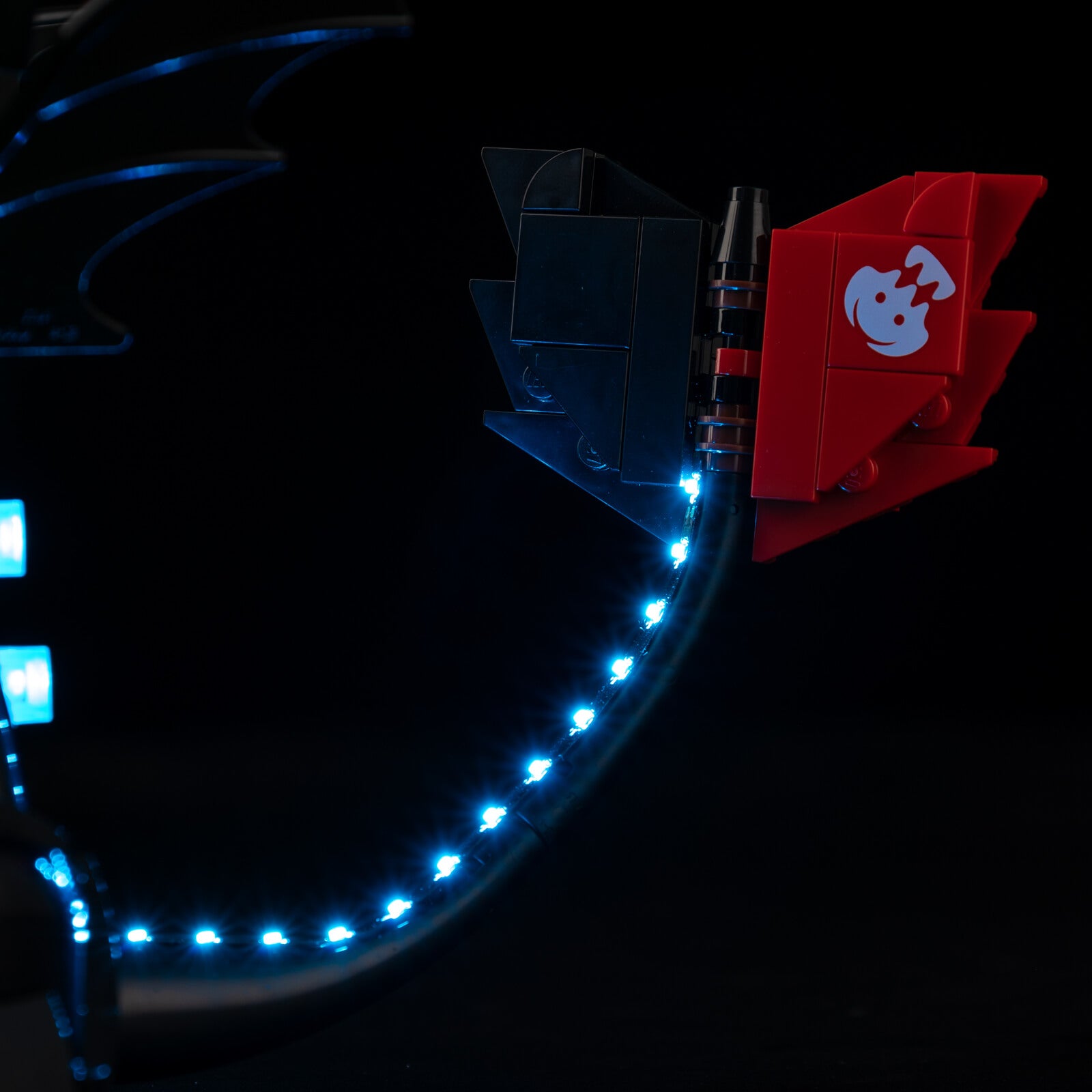 Light Kit For How to Train Your Dragon: Toothless 10375