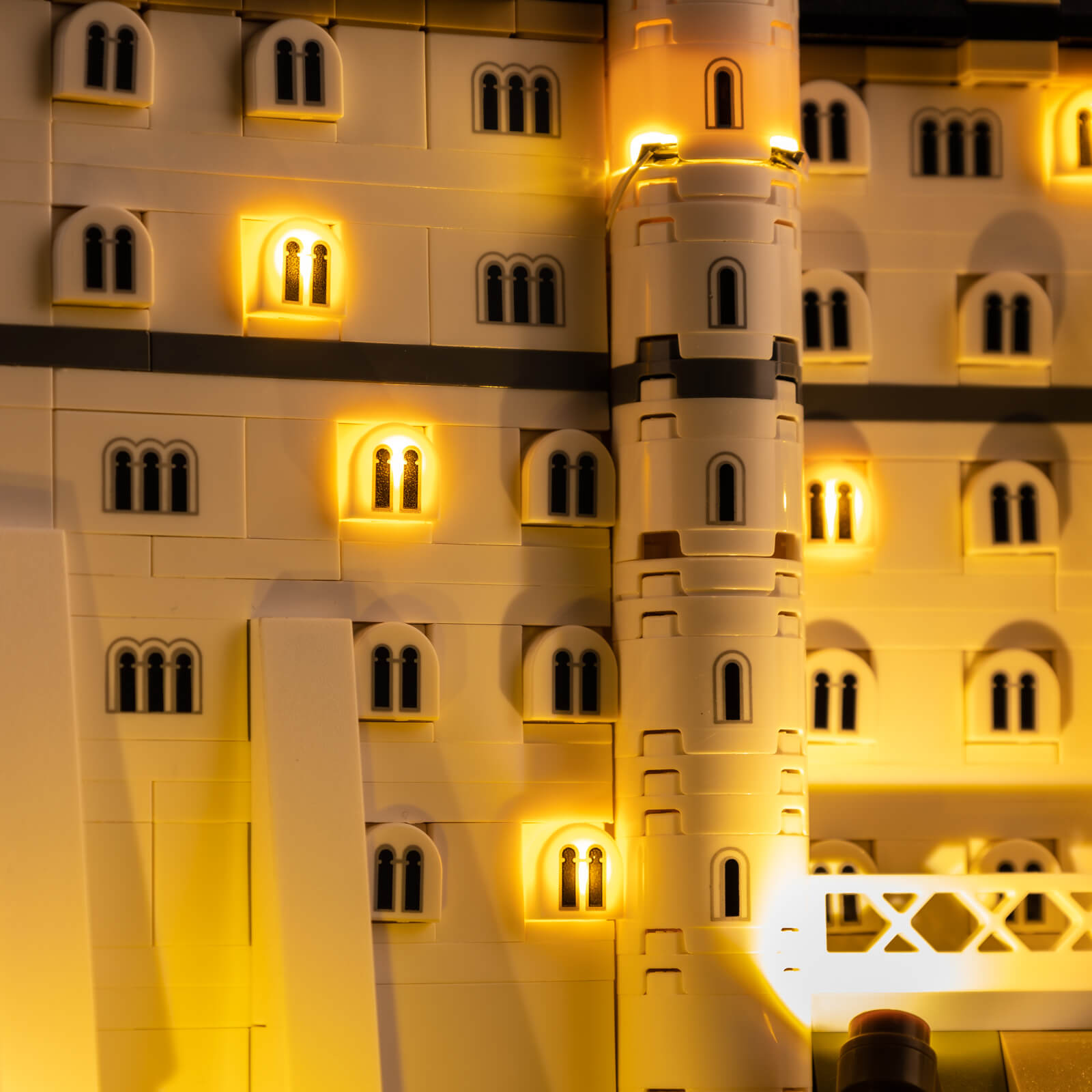 Light Kit For LEGO® Neuschwanstein Castle 21063